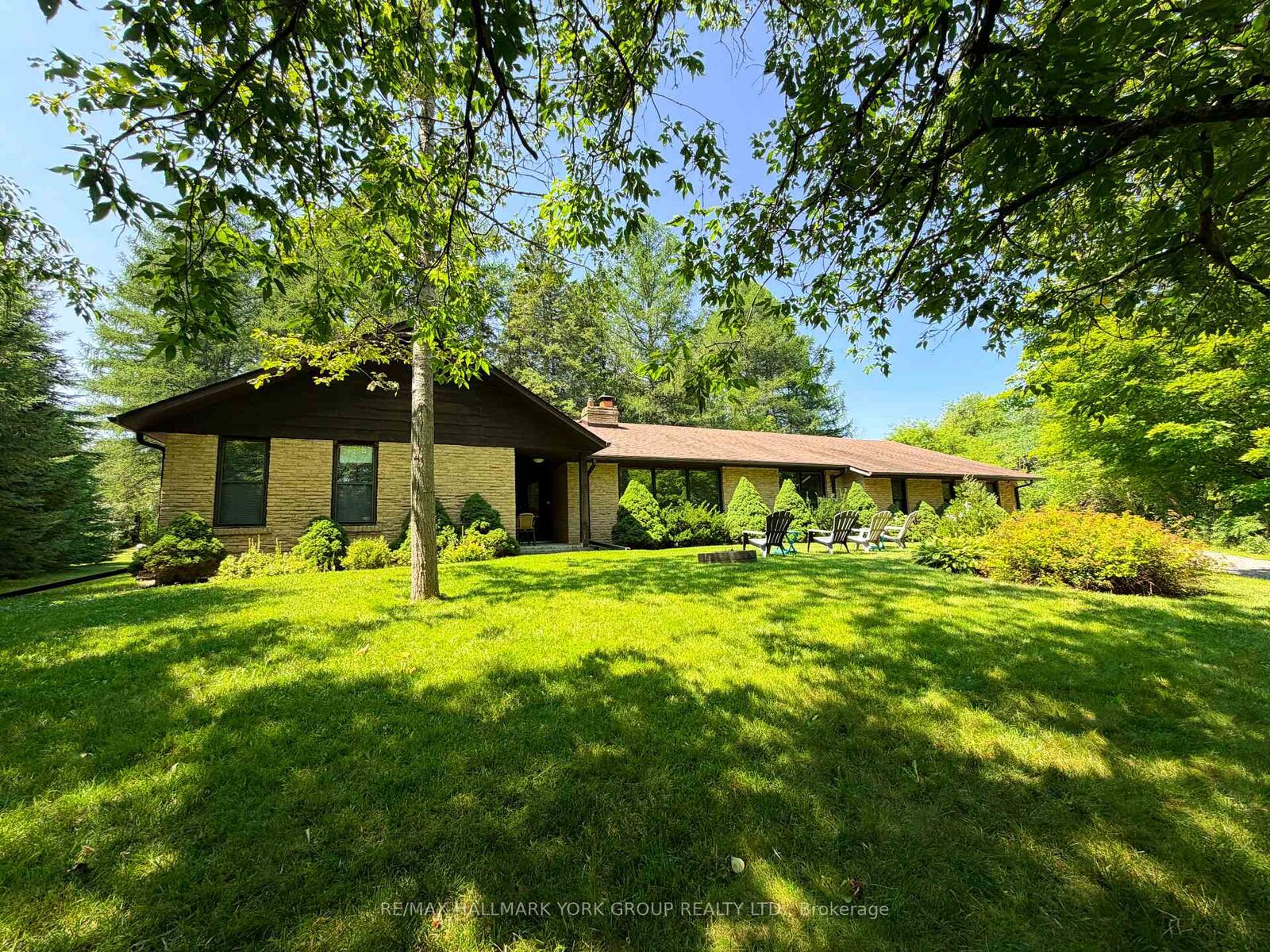 Property Photo: 570 Kettleby Road ON L7B 0C9