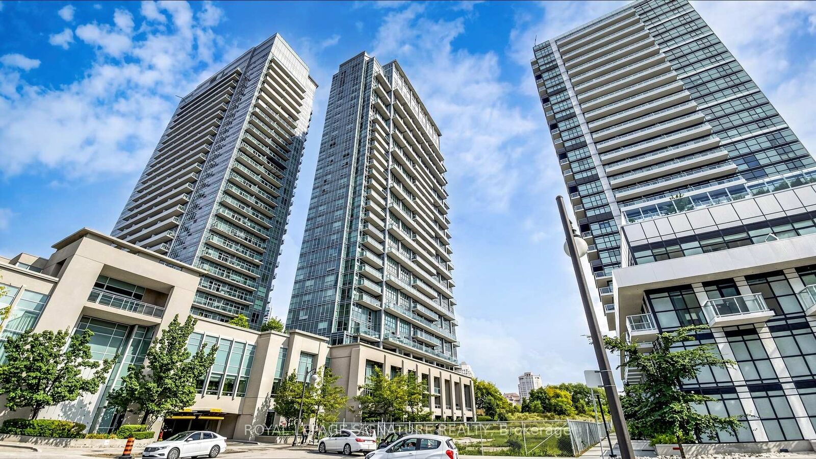 Property Photo: 165 Legion Road 2524 ON M8Y 0B3