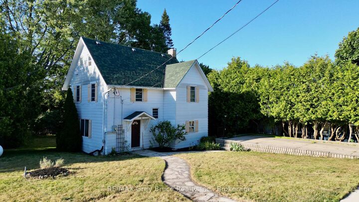 4 Mill Street — photo 1