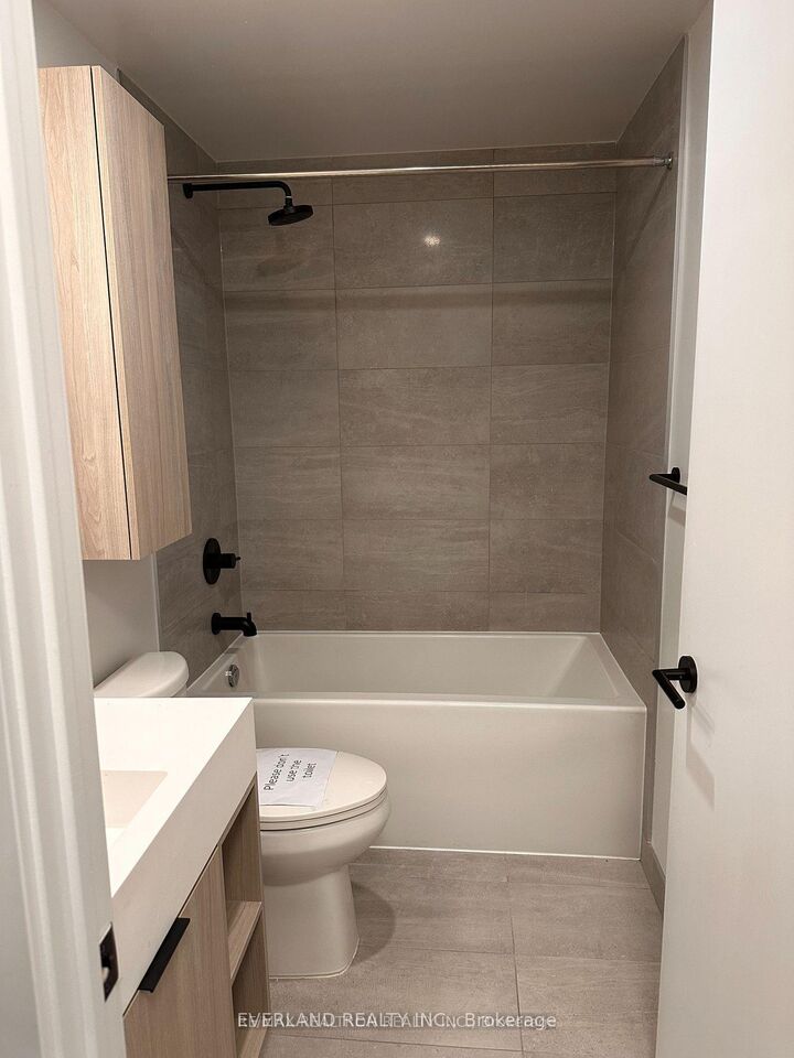 Property Photo:  108 Peter Street 1710  ON M5V 2G7 