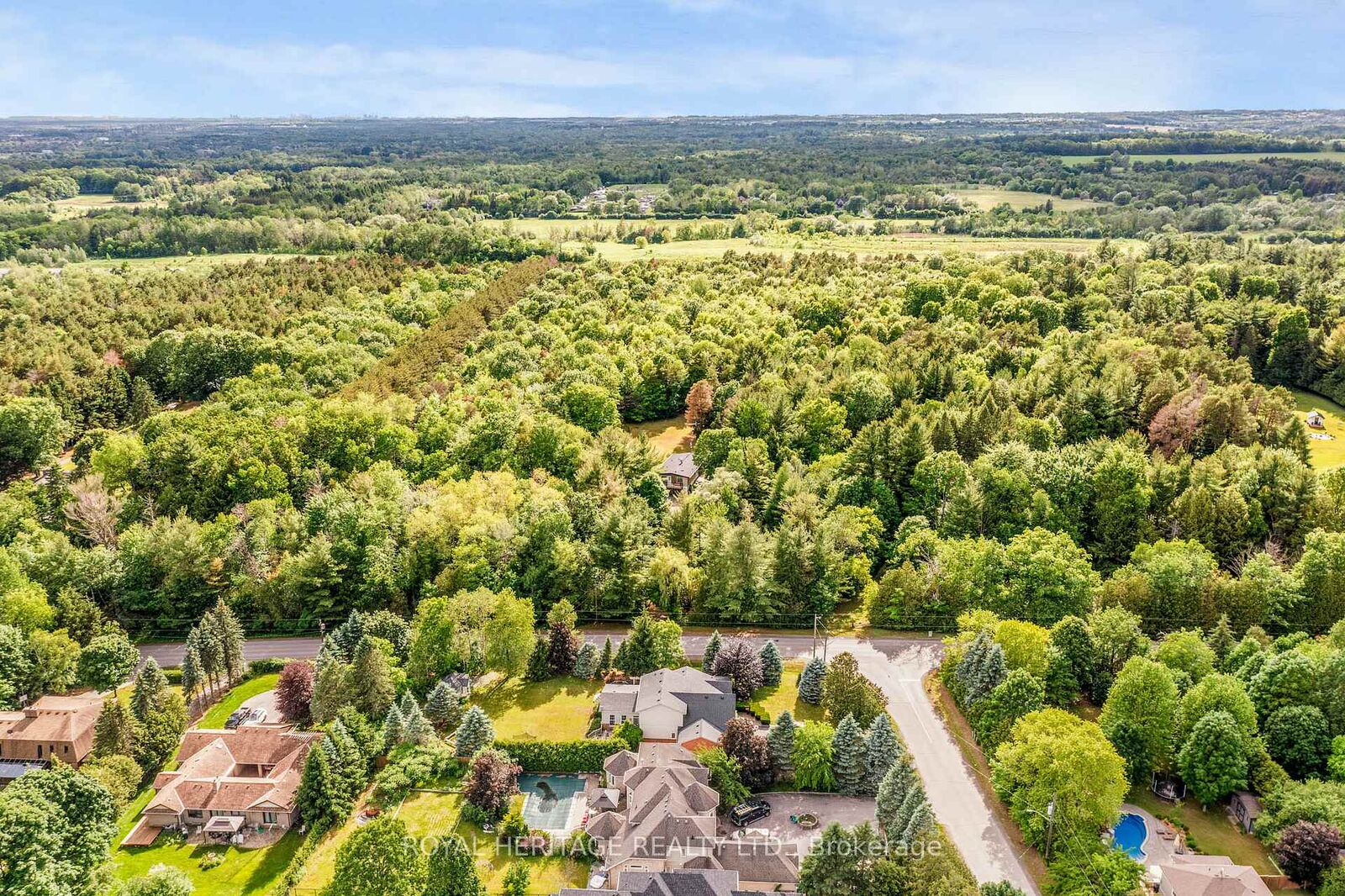 Property Photo: 5260 Coronation Road ON L1M 1G7