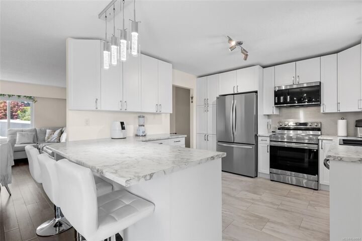 Property Photo:  160 San Frisco Way  BC V9S 5H3 