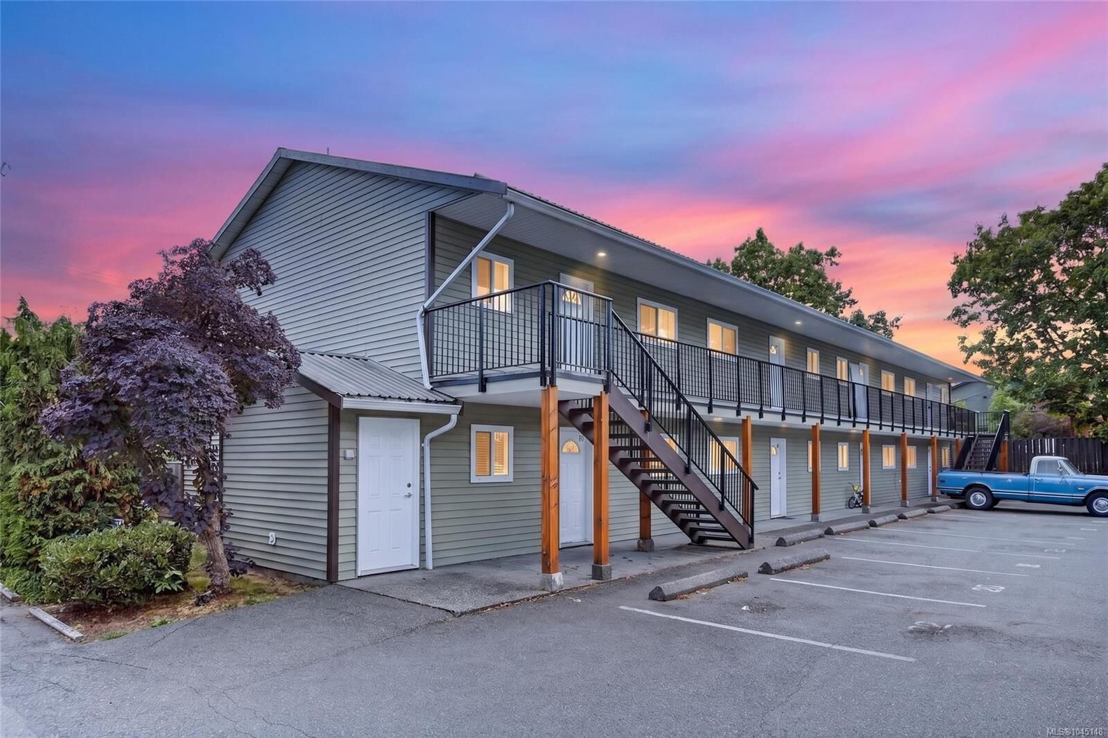 Property Photo:  375 21st St #11  BC V9N 2B6 