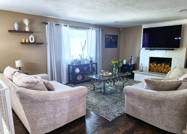 Property Photo: 6051 S 2900 W UT 84067