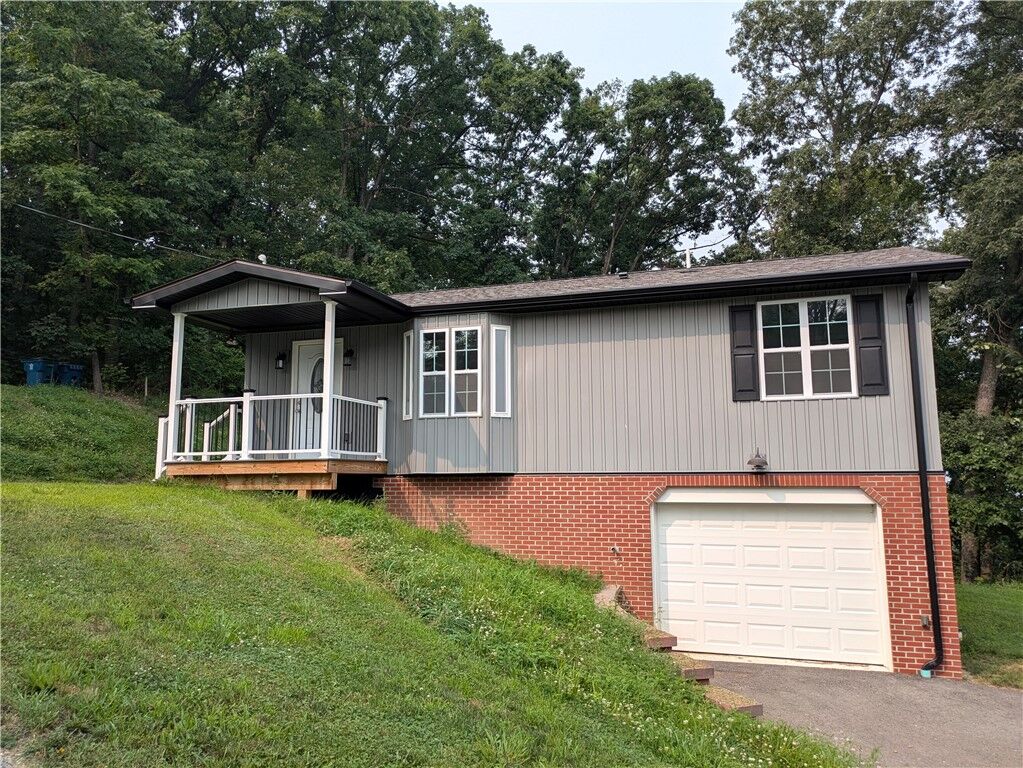 Property Photo:  910 Burton  PA 15697 