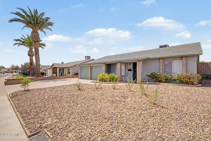 Property Photo:  336 E Cornell Drive  AZ 85283 