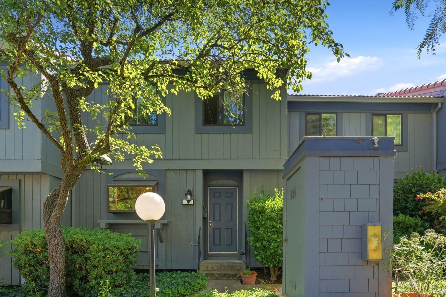 Property Photo: 7 Rosemary Court CA 94945