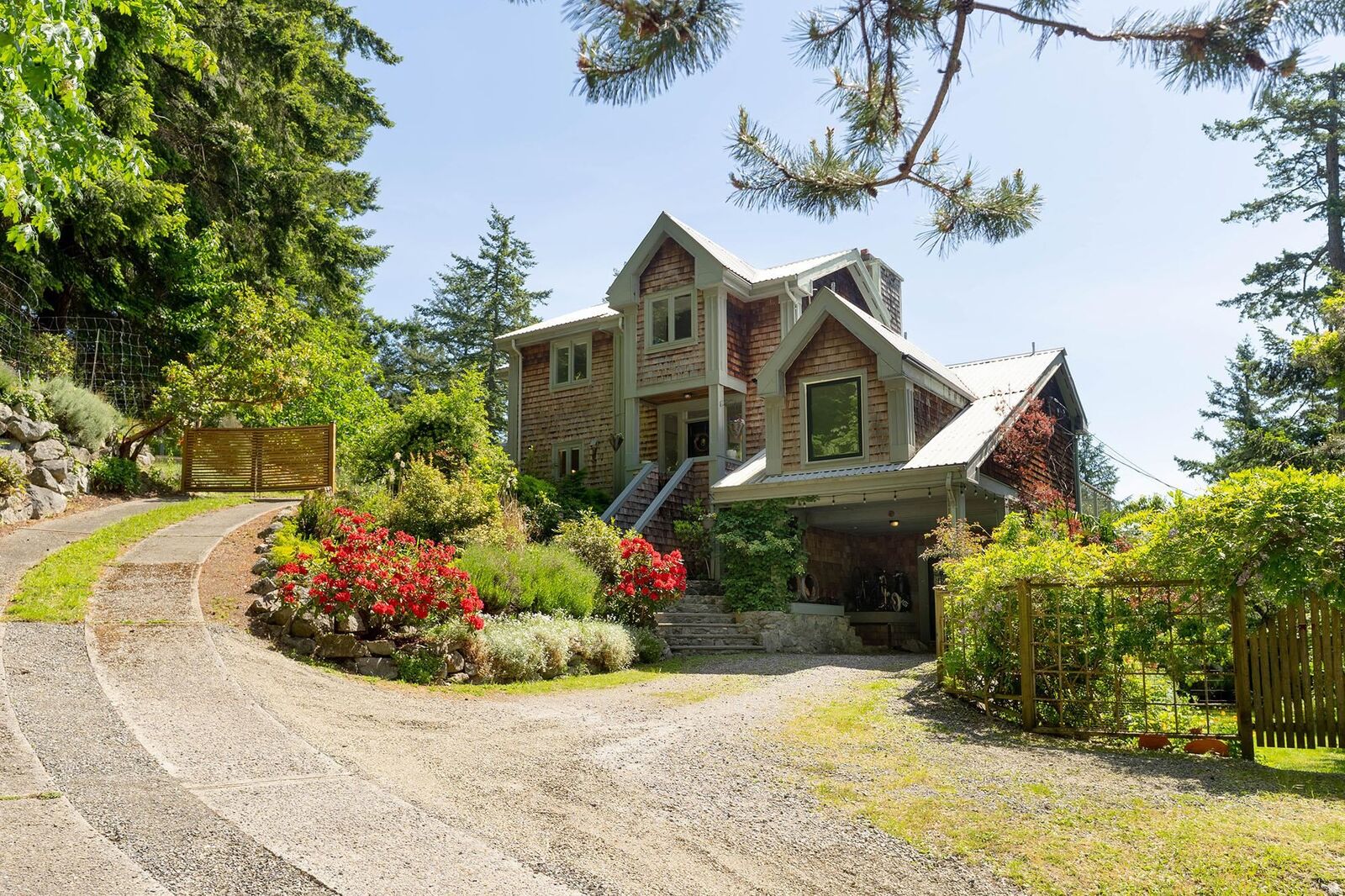 Property Photo: 342 Creek Road BC V0N 1G1