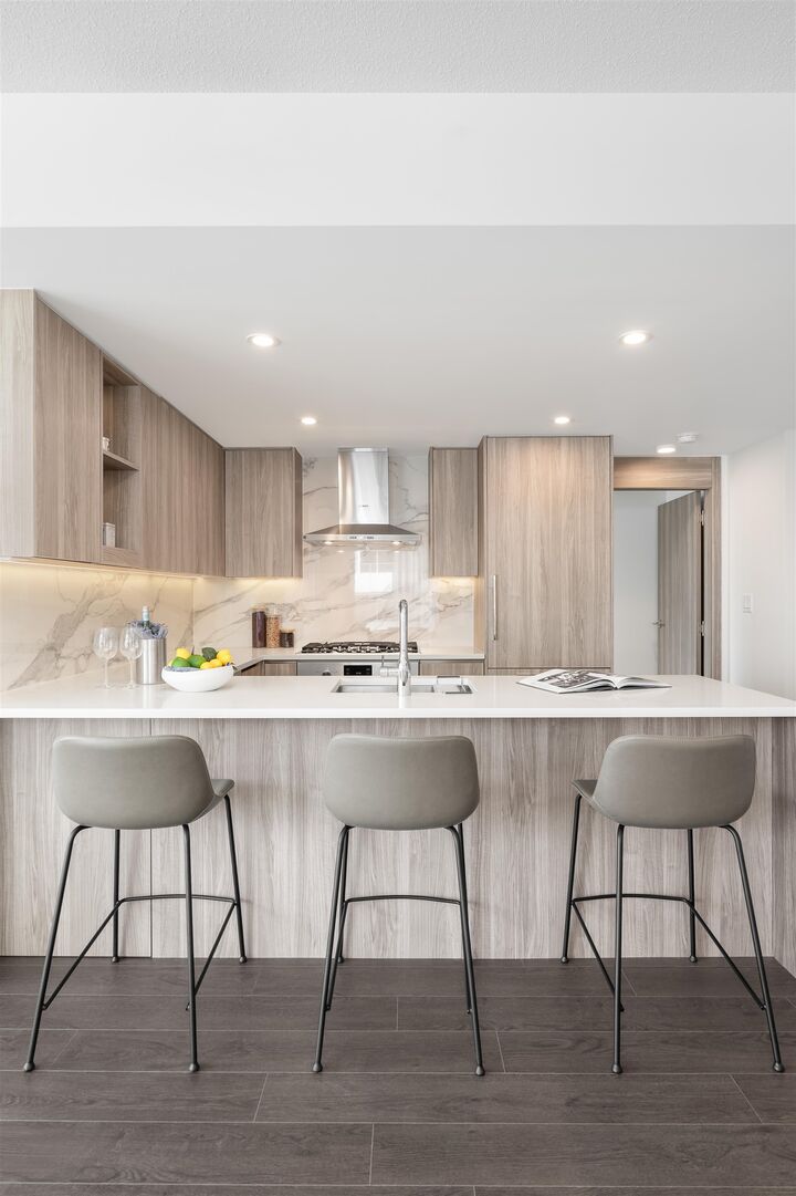 Property Photo: 13778 100 Avenue 3506 BC V3T 0V3