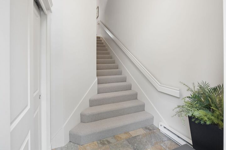 Property Photo: 2210 Chippendale Road Ph1 BC V7S 3J4
