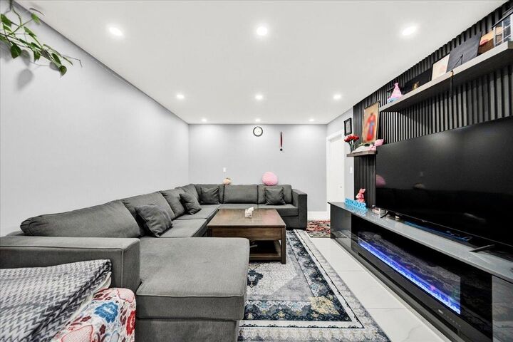 Property Photo: 7068 129A Avenue BC V3W 2V7
