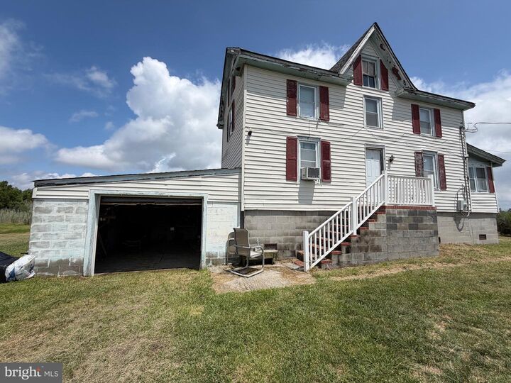 Property Photo:  2624 Toddville Road  MD 21672 