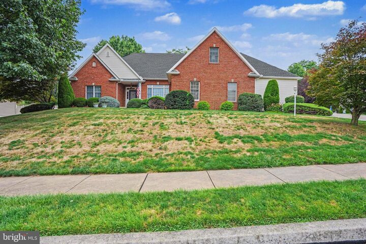 Property Photo: 1771 N Meadow Drive PA 17055