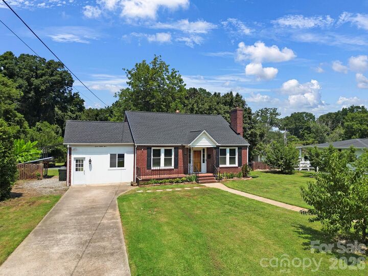 Property Photo: 723 N Confederate Avenue SC 29730