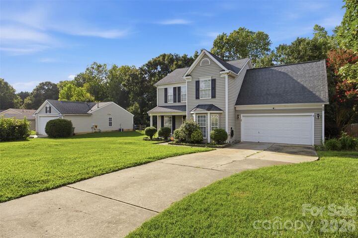 Property Photo: 109 Clairwood Drive NC 28120