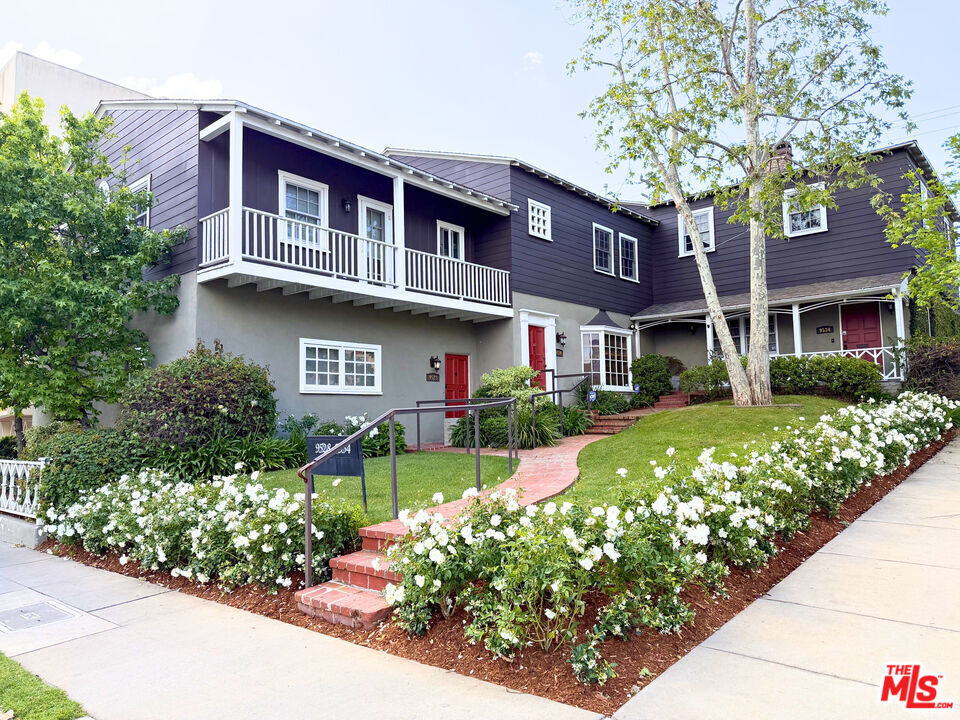 Property Photo: 9528 W Olympic Blvd CA 90212