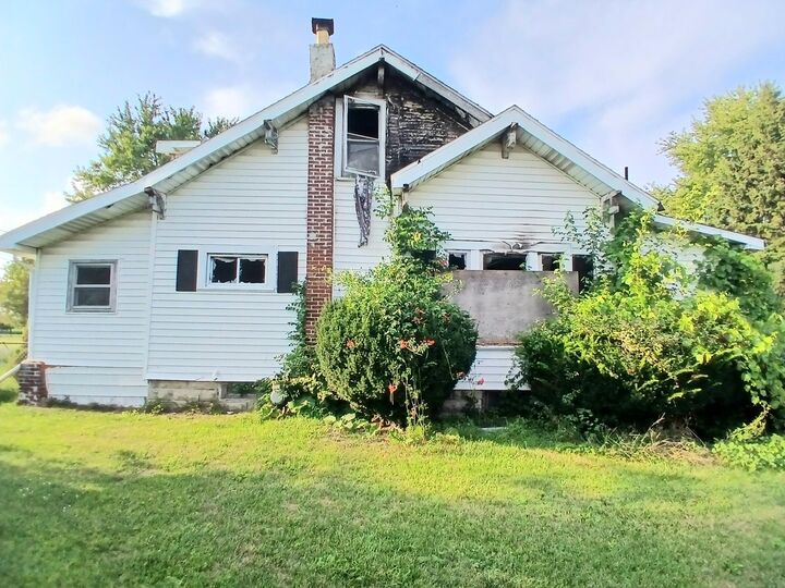 Property Photo: 562 Cottage Street OH 43302