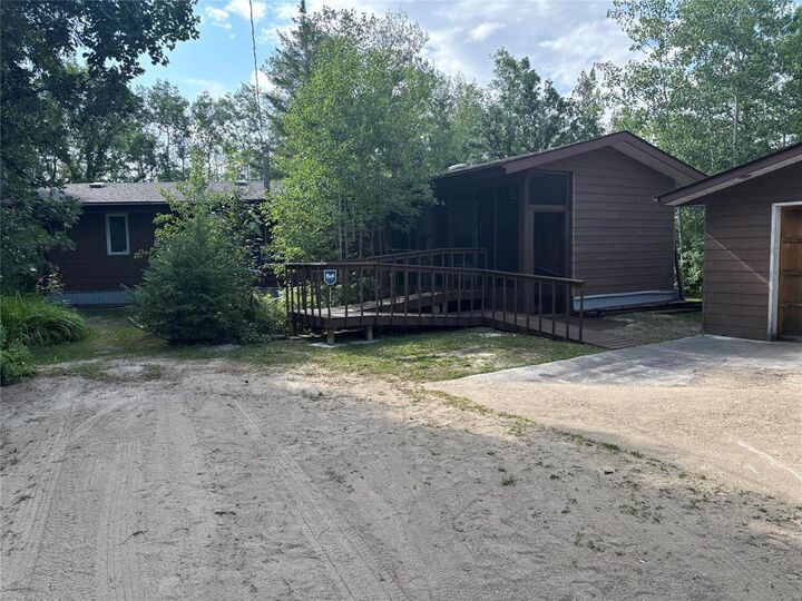 Property Photo: 26 Nicklaus Drive MB R0C 2W0