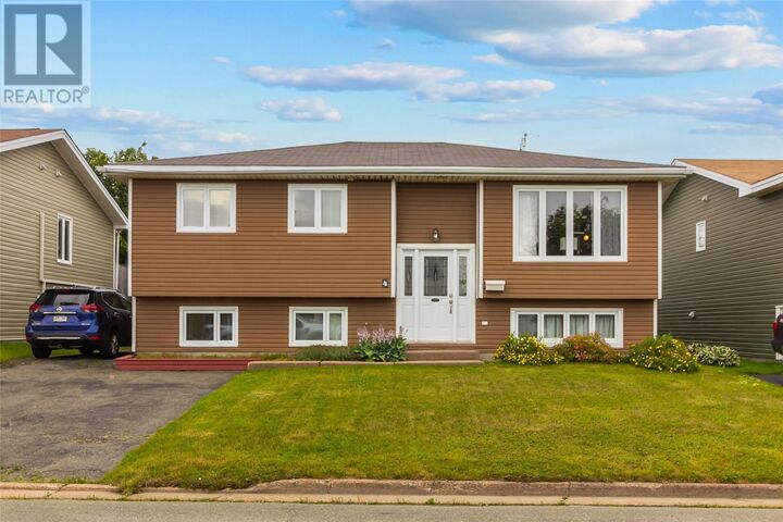 4 Abbey Lane — photo 1