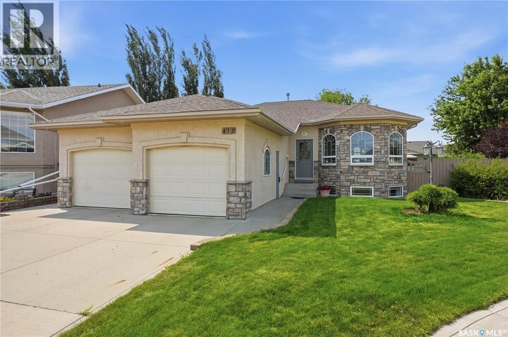 Property Photo: 418 Bourgonje Court SK S7S 1L7