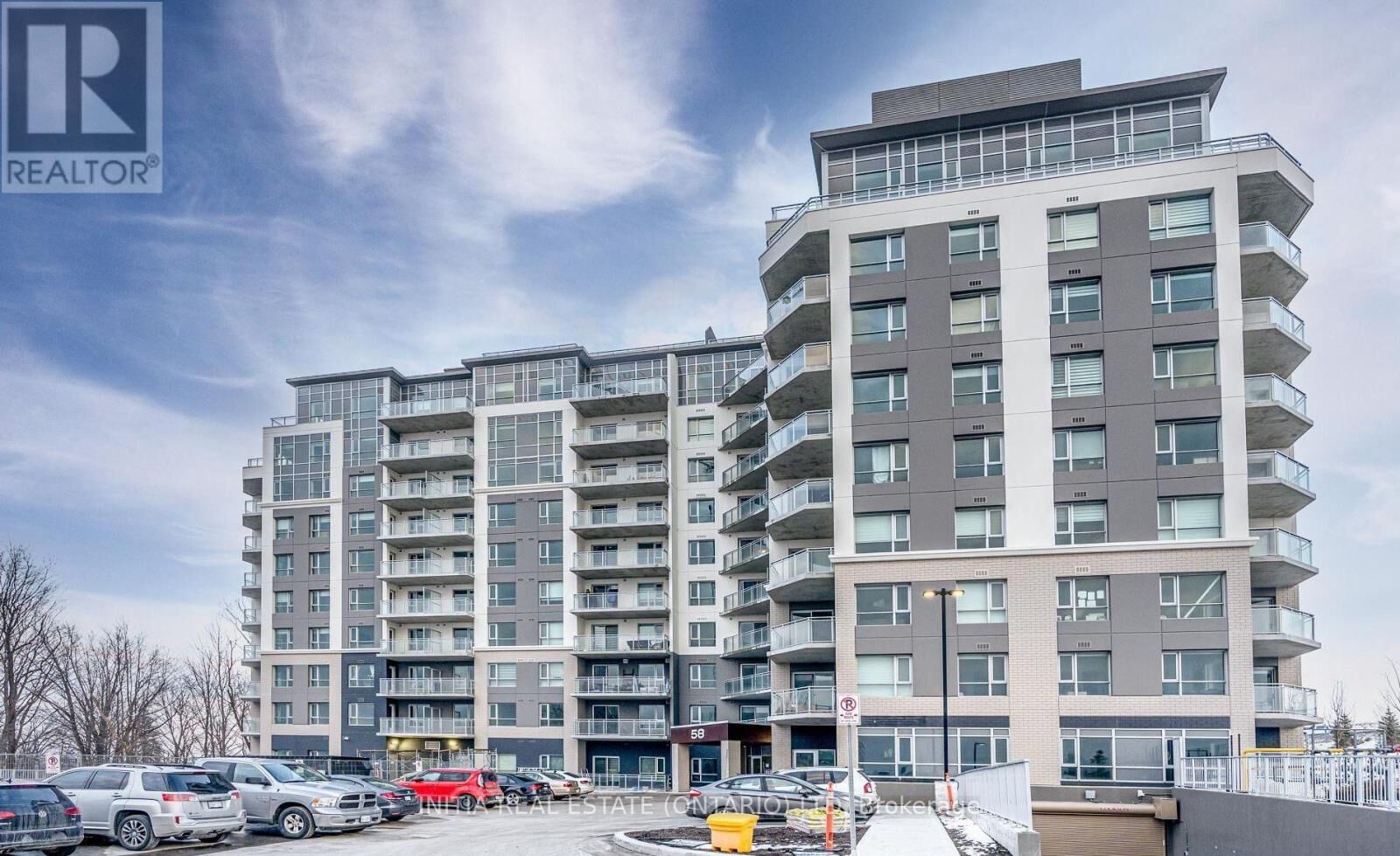 Property Photo: 58 Lakeside (Shared-Kitchen) Terrace 110 ON L4M 7B9