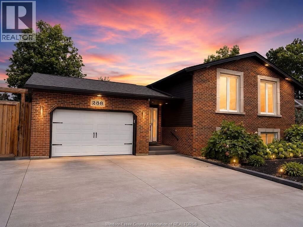 Property Photo:  288 Ramblewood Drive  ON N9J 3B3 