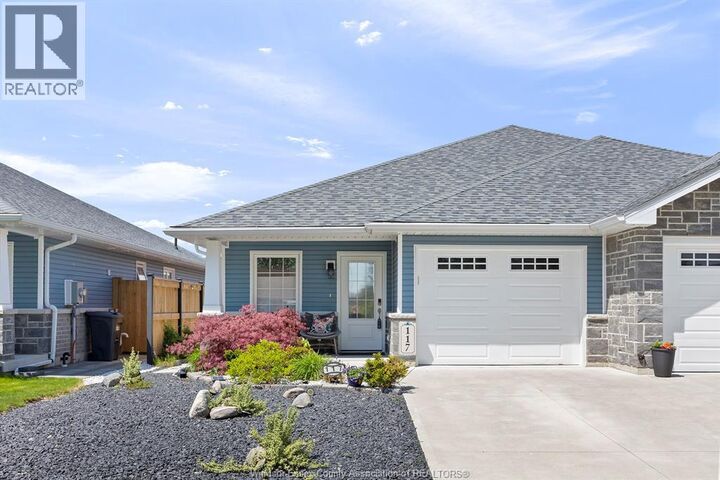 Property Photo: 117 Arthur Street North ON N0R 1G0