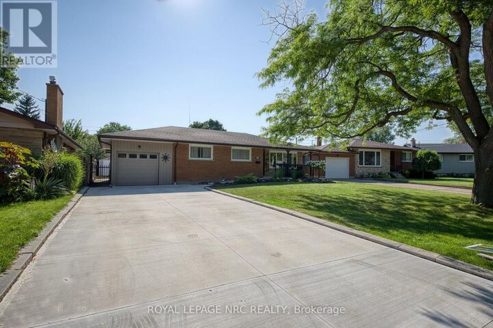 Property Photo: 85 Regent Drive ON L2M 3L9