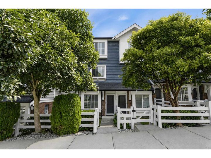 Property Photo: 14833 61 Avenue 109 BC V3S 6T6