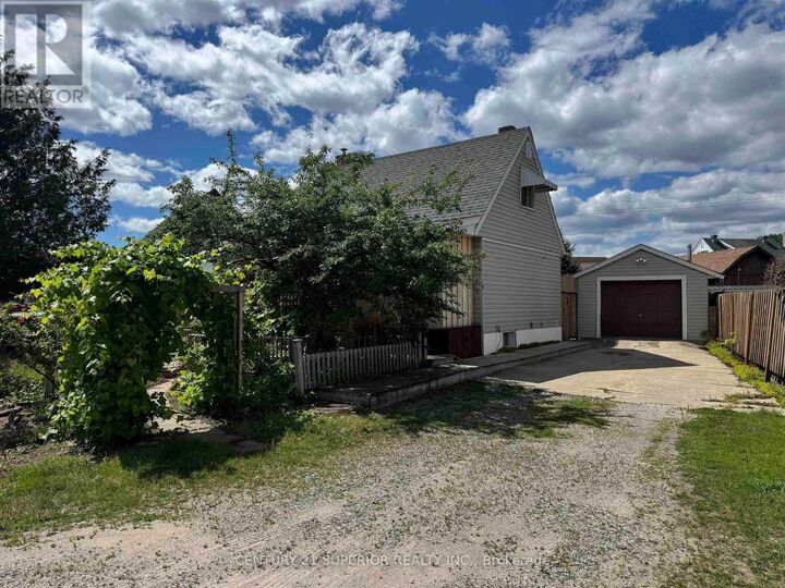 Property Photo: 20 Heron Drive ON P0T 2C0