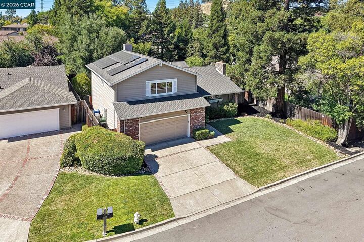 Property Photo:  1080 Melissa Ct  CA 94598 