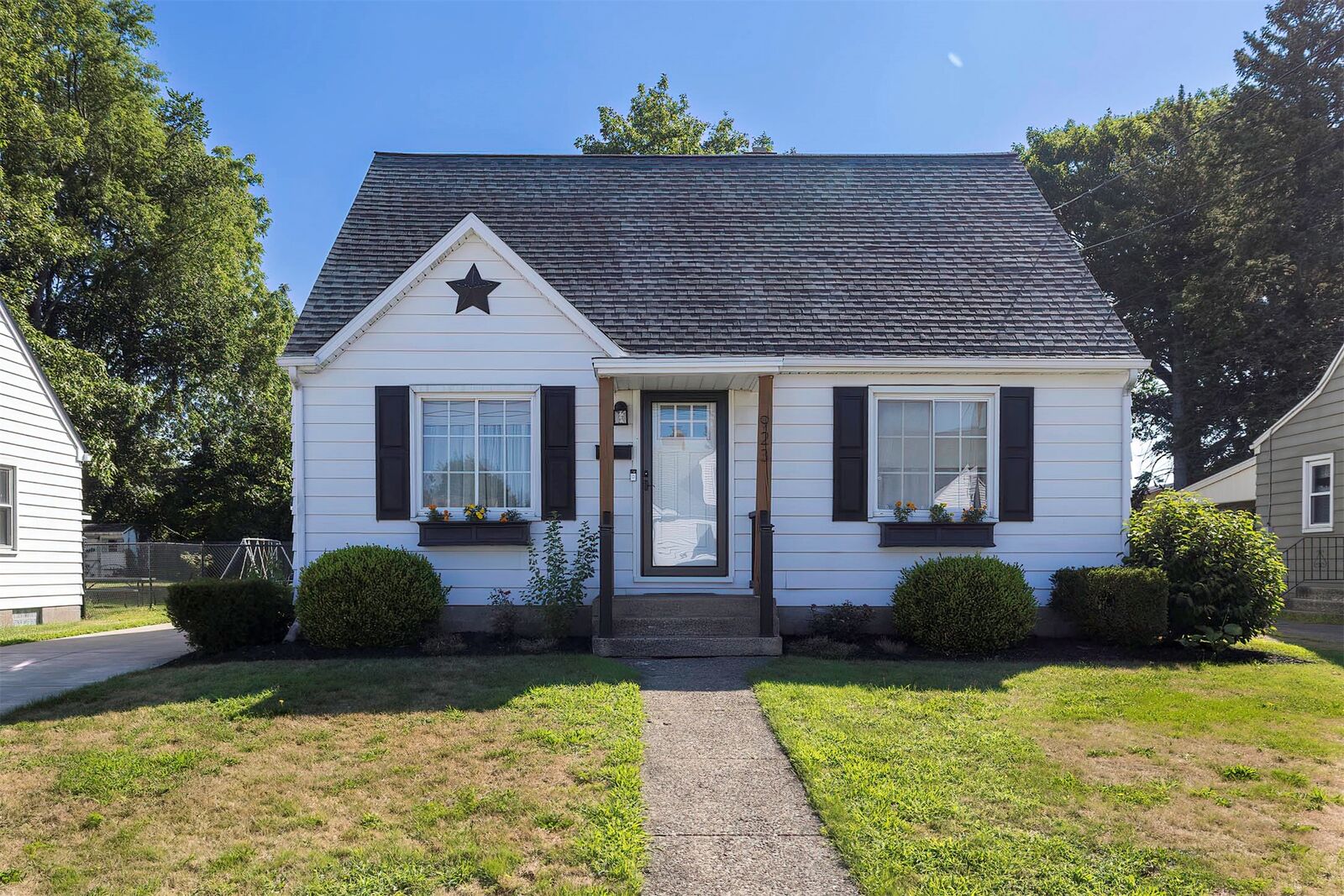 Property Photo:  923 Shenley Drive  PA 16505 