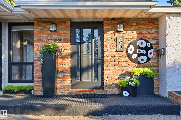 Property Photo:  60 Woodlake Court  AB T8A 4C1 