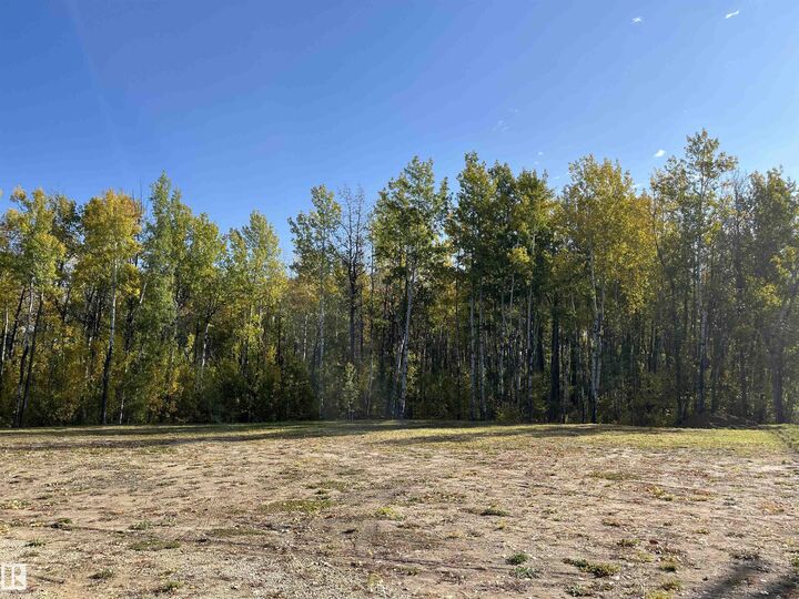 Property Photo:  10 53424 Rge Rd  AB T0E 2B0 