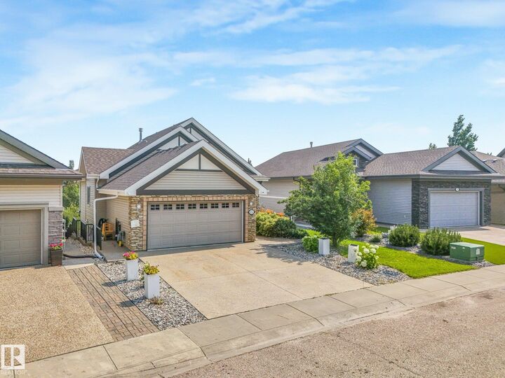 Property Photo: 876 Hodgins Road NW AB T6M 0K8