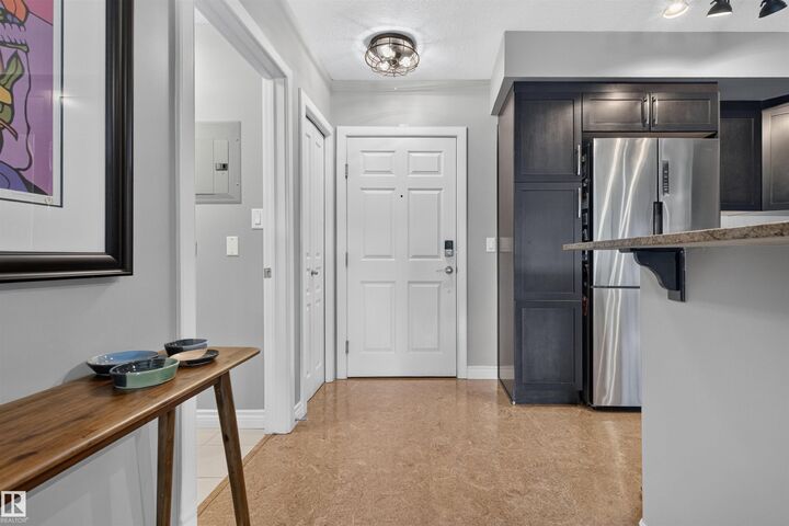 Property Photo:  9603 98 Avenue NW 301  AB T6C 2E2 