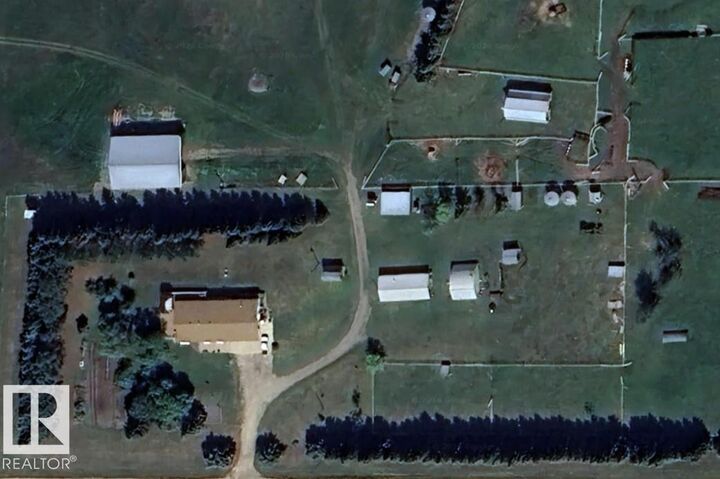 Property Photo: 6528 Twp Road 492 AB T7A 1R8