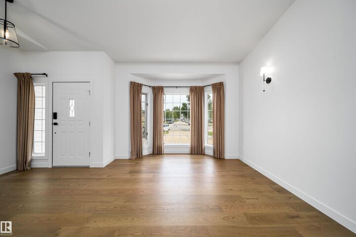 Property Photo: 12 A Invermere Place AB T8N 5N1