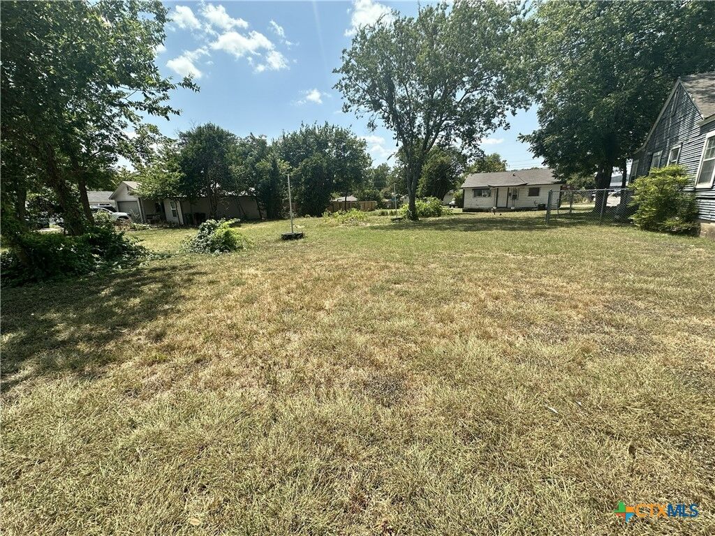 Property Photo:  1306 S 47th Street  TX 76504 