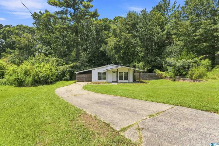 Property Photo: 3236 Warringwood Drive AL 35216