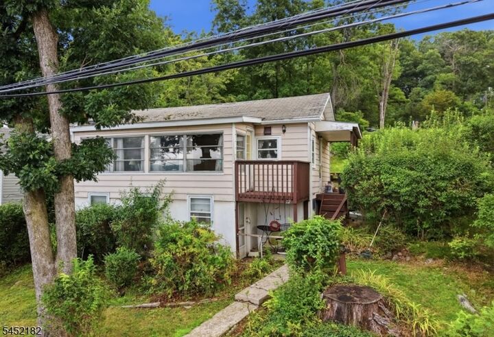 Property Photo:  22 Alpine Dr  NJ 07849 