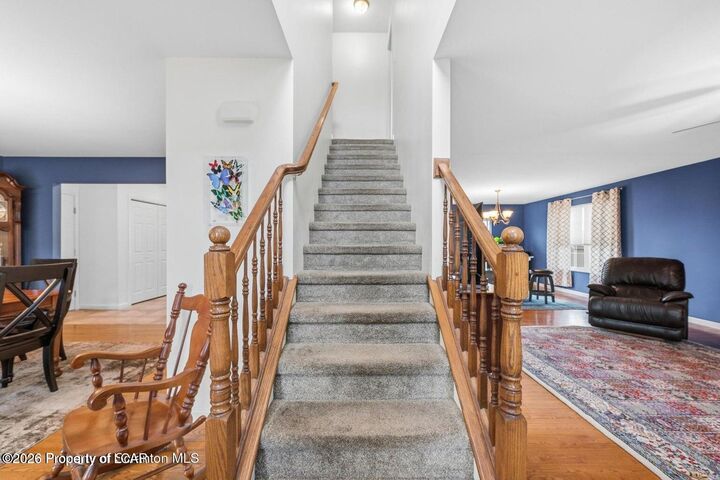 Property Photo:  522 Wisteria Drive  PA 18507 