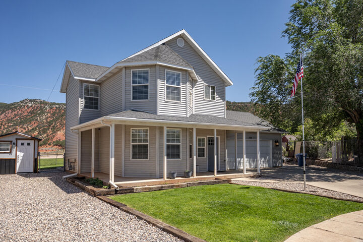 Property Photo:  80 S 500 E  UT 84761 