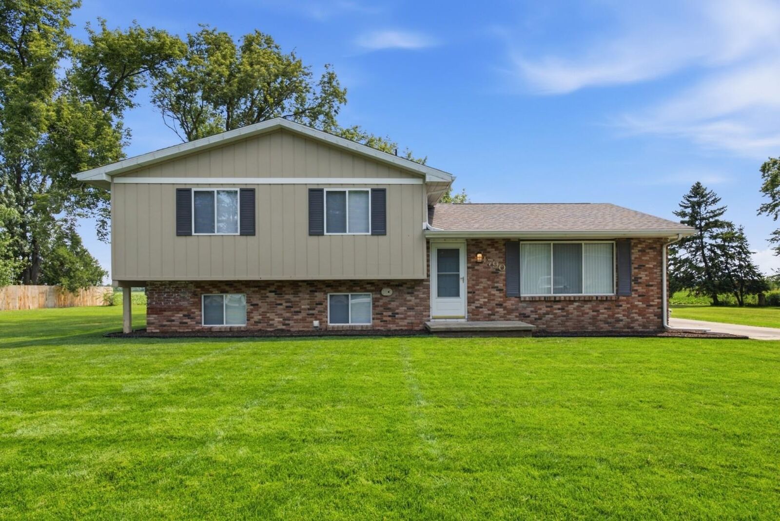 Property Photo:  1790 Midland  MI 48706 