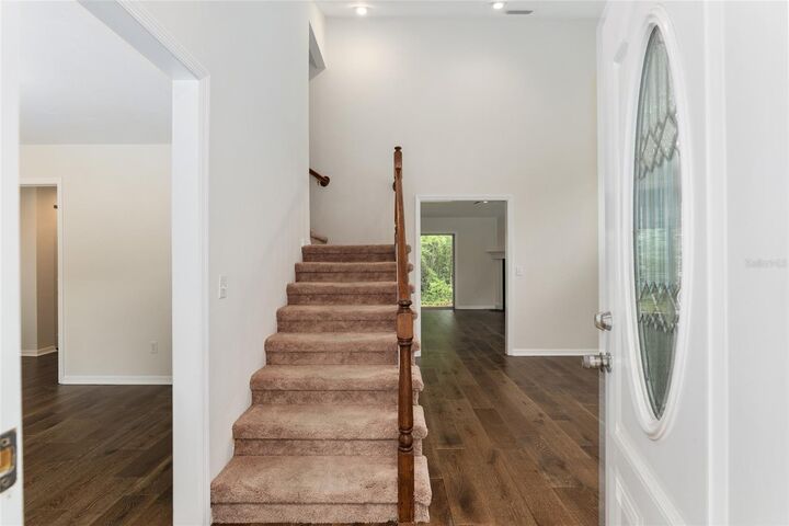 Property Photo: 10021 SW 42nd Road FL 32608
