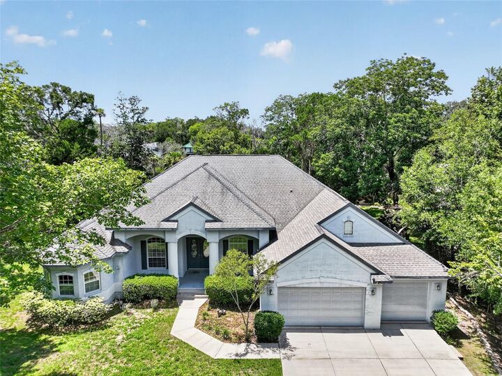 Property Photo: 720 Northwest Snug Harbor Road FL 34428