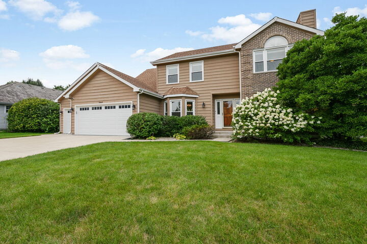 Property Photo:  1848 Ravine Drive  IL 60031 