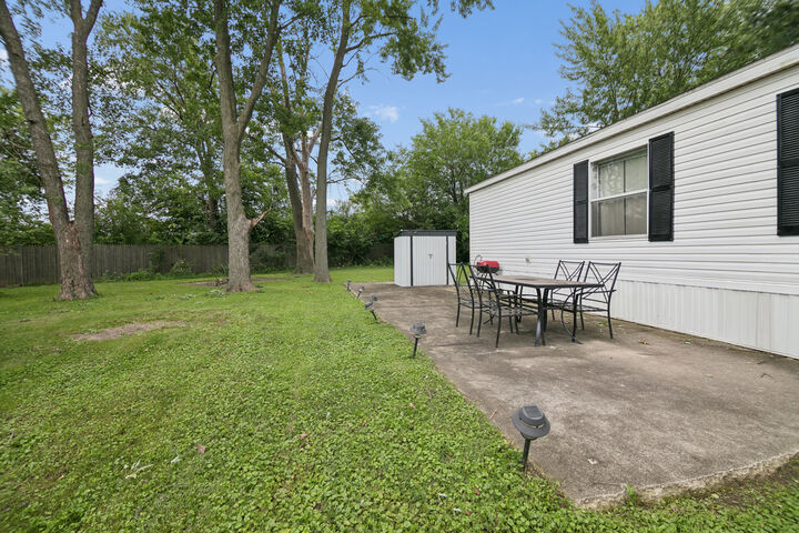 Property Photo:  24 Big Chief Drive  IL 60914 