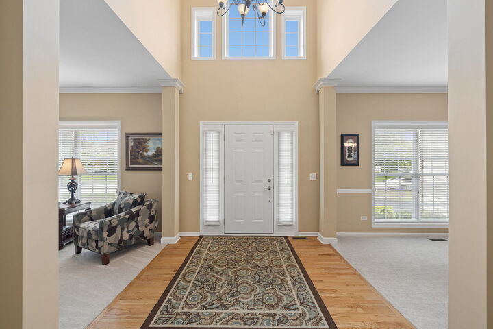 Property Photo: 12237 Winterberry Lane IL 60585