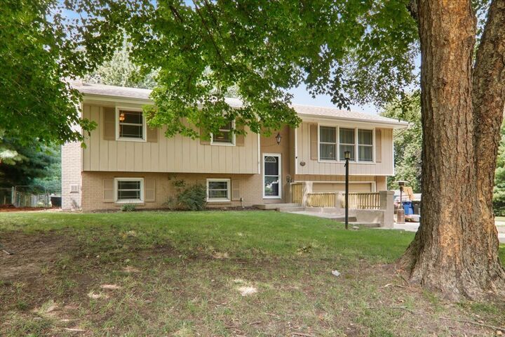 Property Photo:  18864 Pioneer Street  IL 61705 